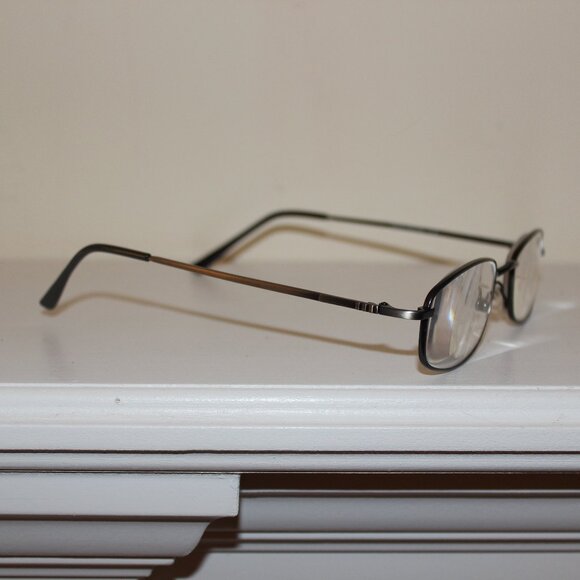 Hilco Reading Glasses +3.25 (VR105) - Picture 3 of 6